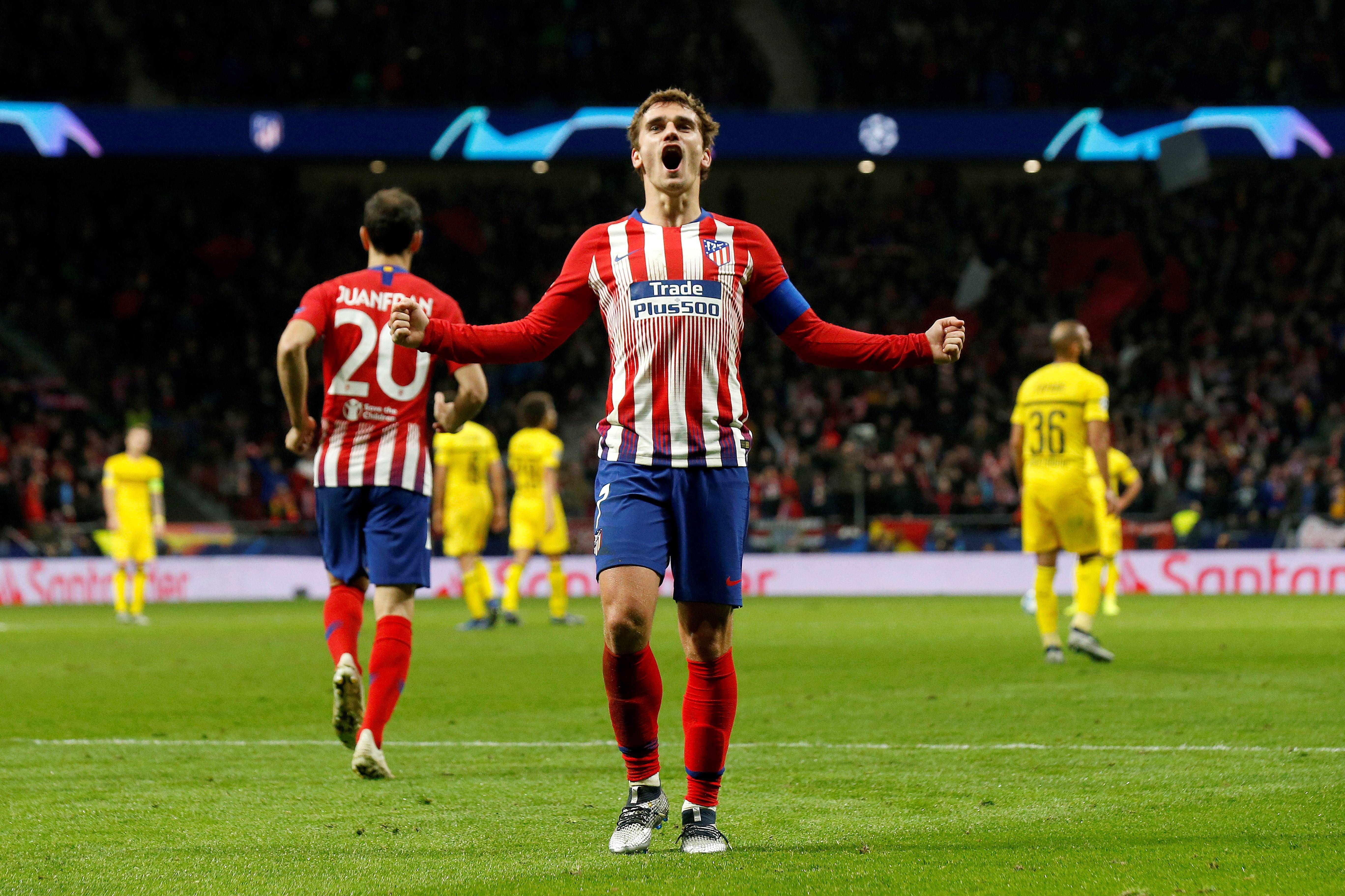 包含多特遭遇不败失利，欧冠梦碎的词条